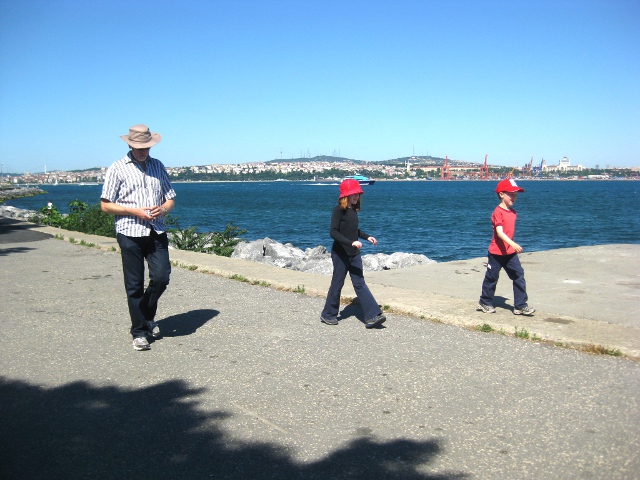 Vernon, Cielo, Eero and the river